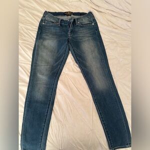 Lucky Brand Charlie Legging Jeans